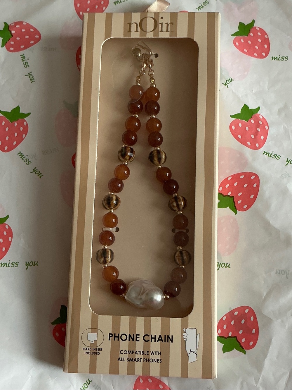 nOir Jewelry Brown Agate & Pearl Phone Chain